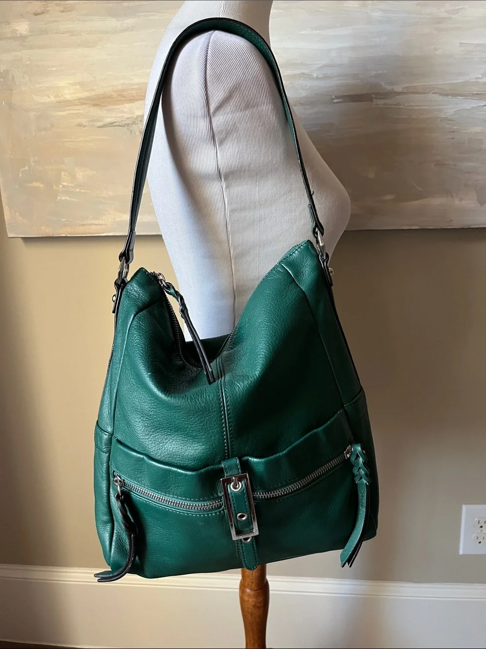 B. Makowsky emerald green “Meteopolitan Hobo)” leather purse
